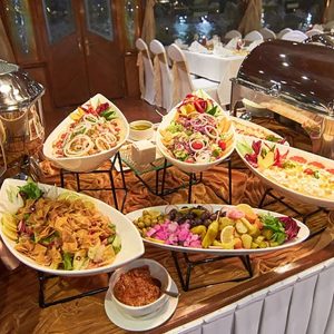 4 * DINNER CRUISE - Image 5