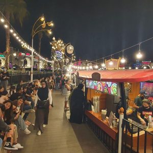 GLOBAL - VILLAGE- ENTRY + DINNER VOUCHER - Image 3