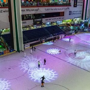 DUBAI ICE RINK ADMISSION - Image 3